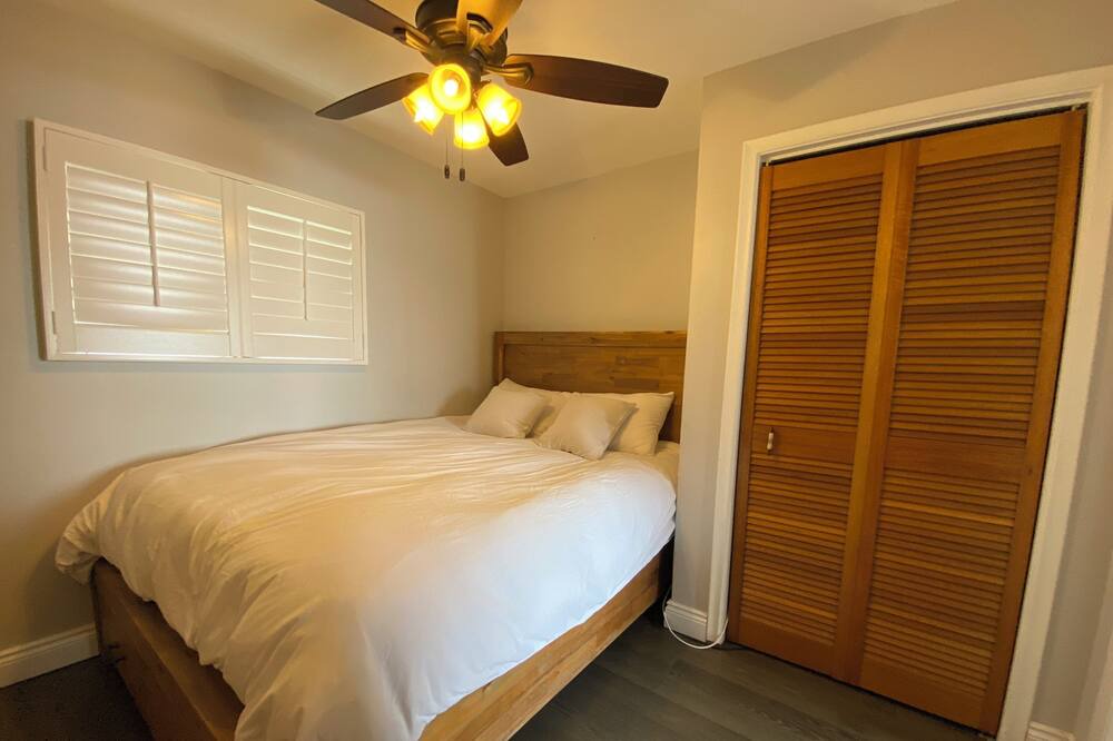 Photo of Bedroom in Carrying Place