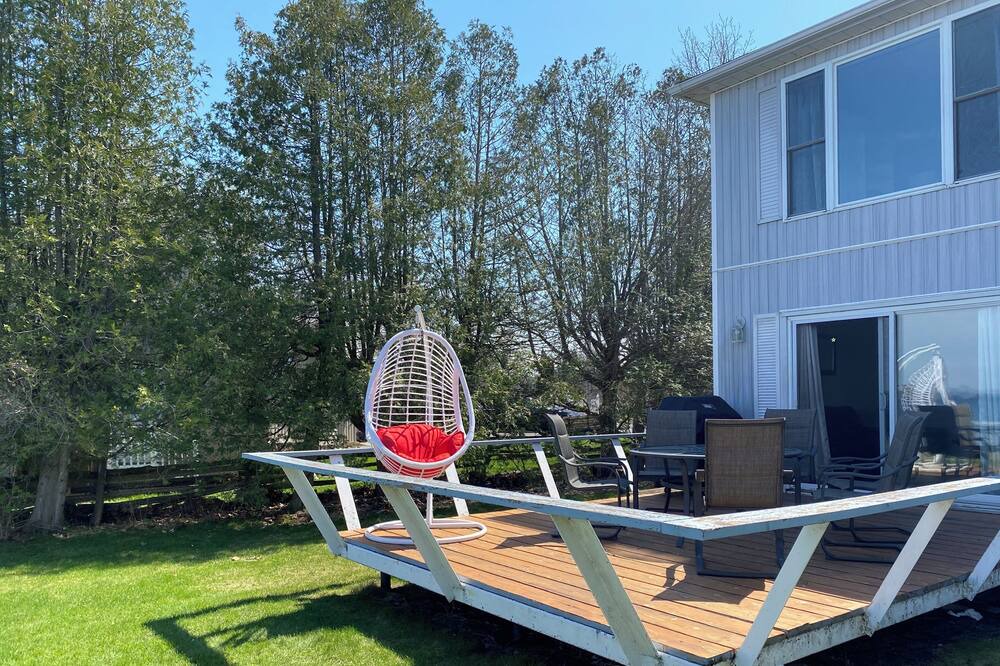 Photo of Outdoor in Carrying Place