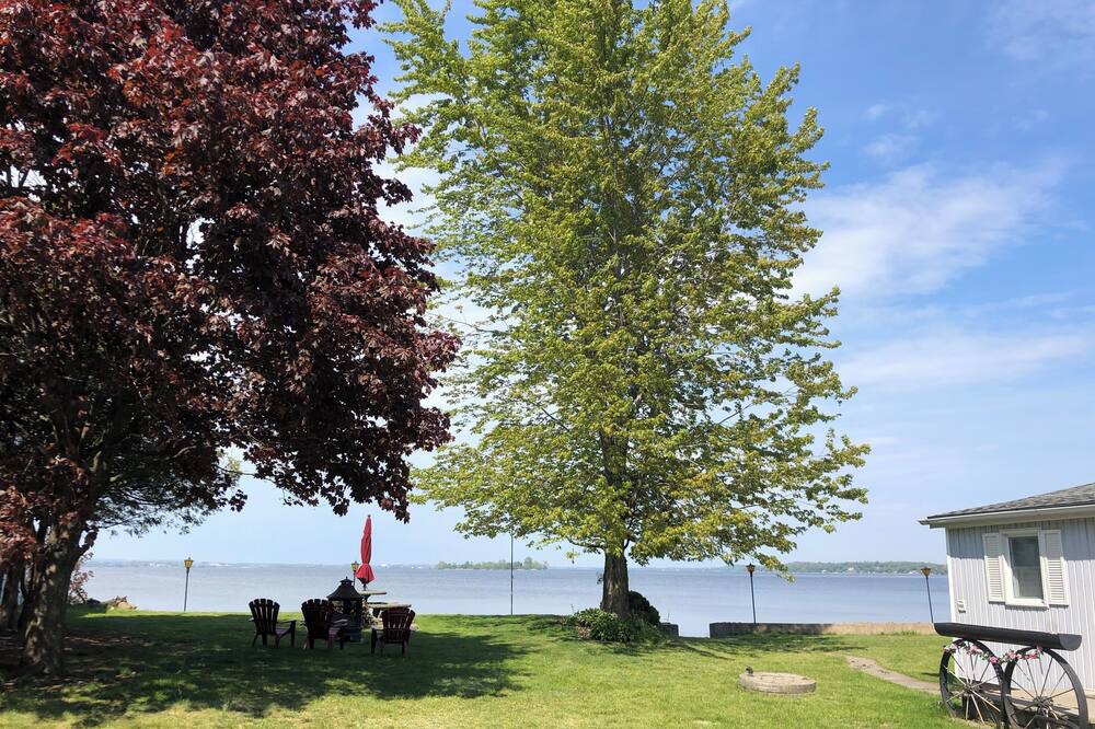 Photo of Outdoor in Carrying Place