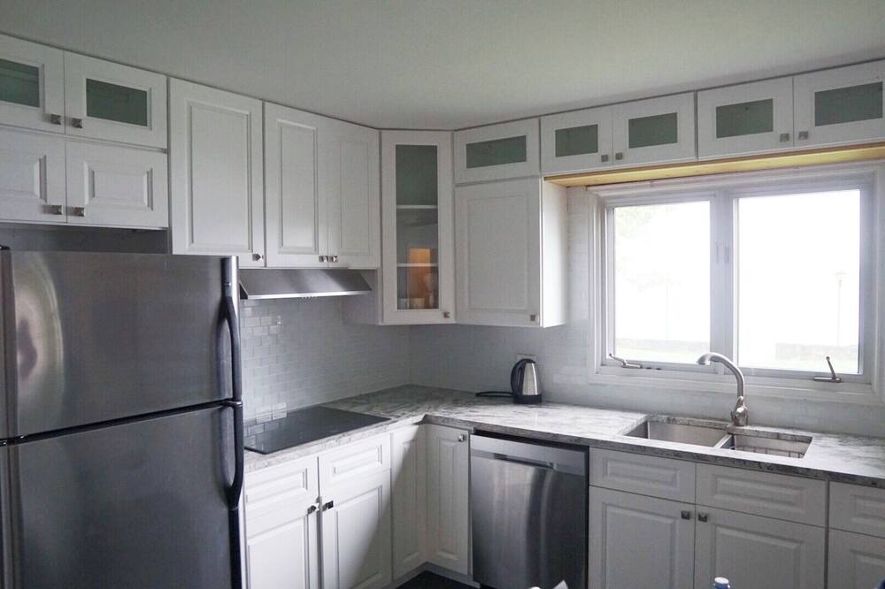 Photo of Kitchen in Carrying Place