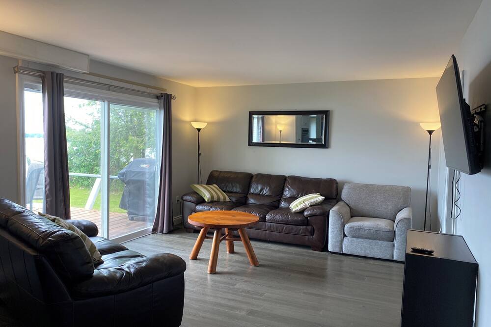 Photo of Livingroom in Carrying Place