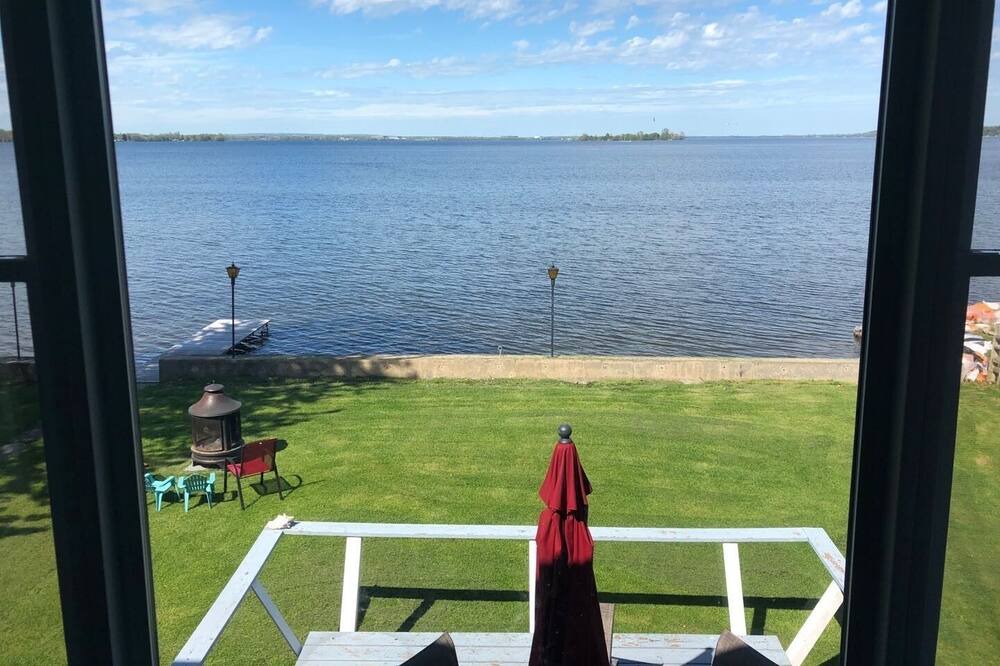 Photo of Outdoor in Carrying Place
