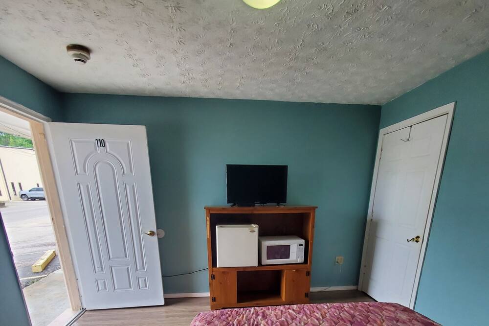 Photo of Bedroom in Chesapeake