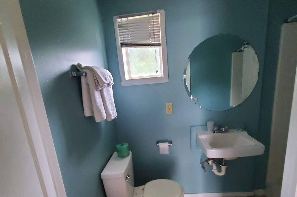 Photo of Bathroom in Chesapeake