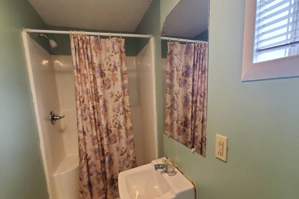Photo of Bathroom in Chesapeake