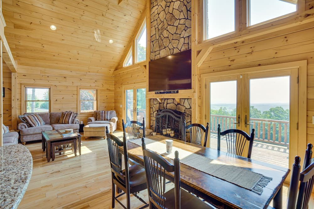 Photo of Livingroom in Durham