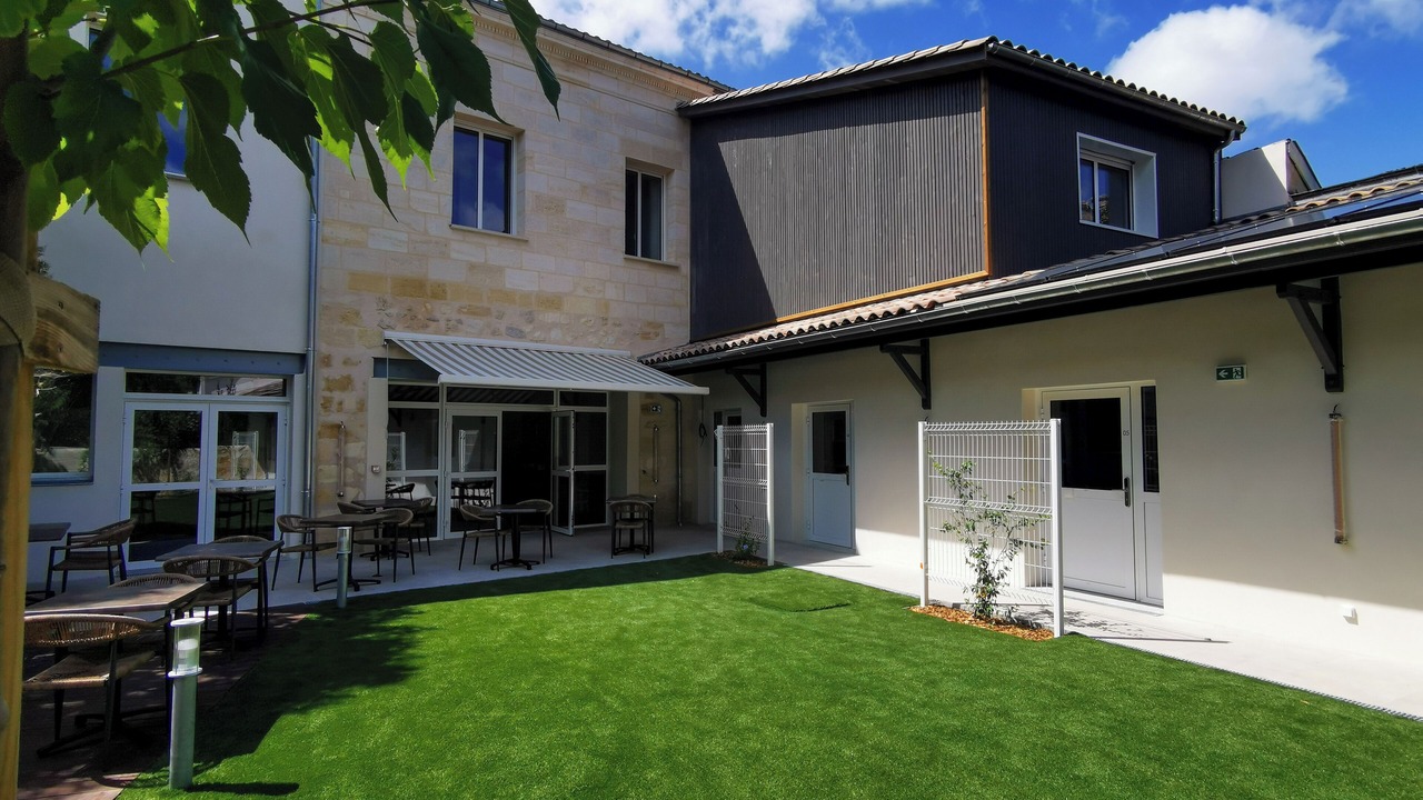 Photo of Patio Balcony in Nansouty-Saint-Genes