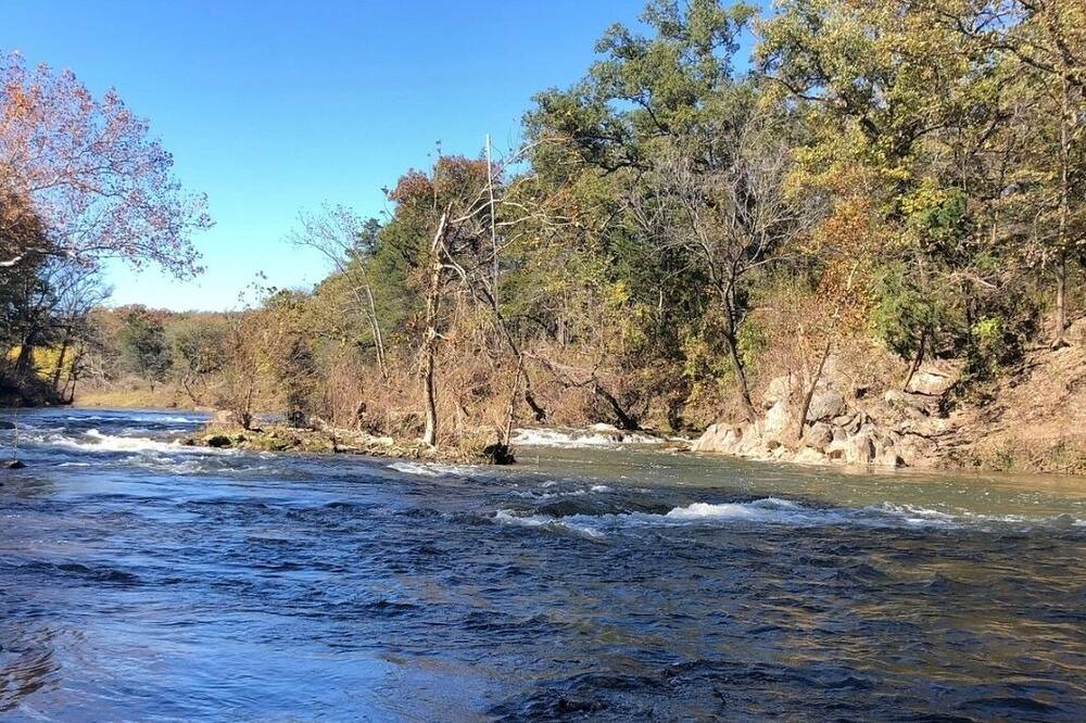 Photo of Others in Tishomingo