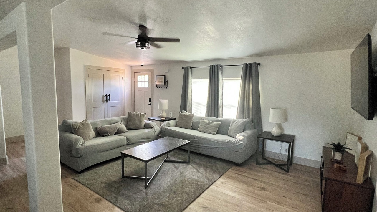 Photo of Livingroom in La Porte