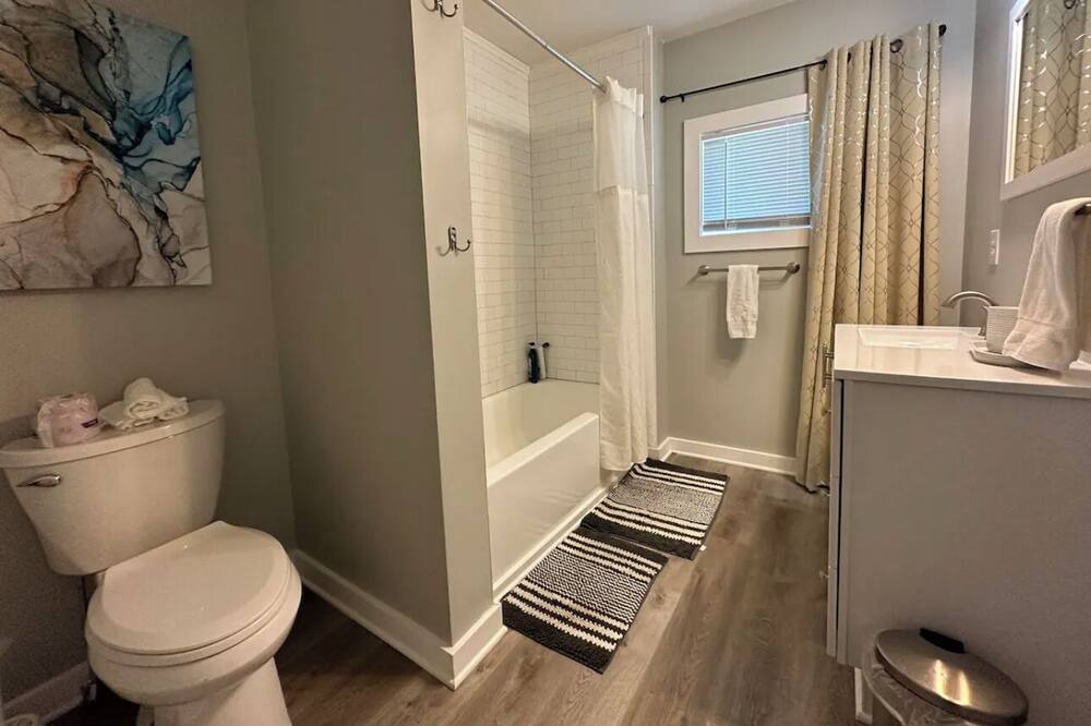 Photo of Bathroom in Syracuse