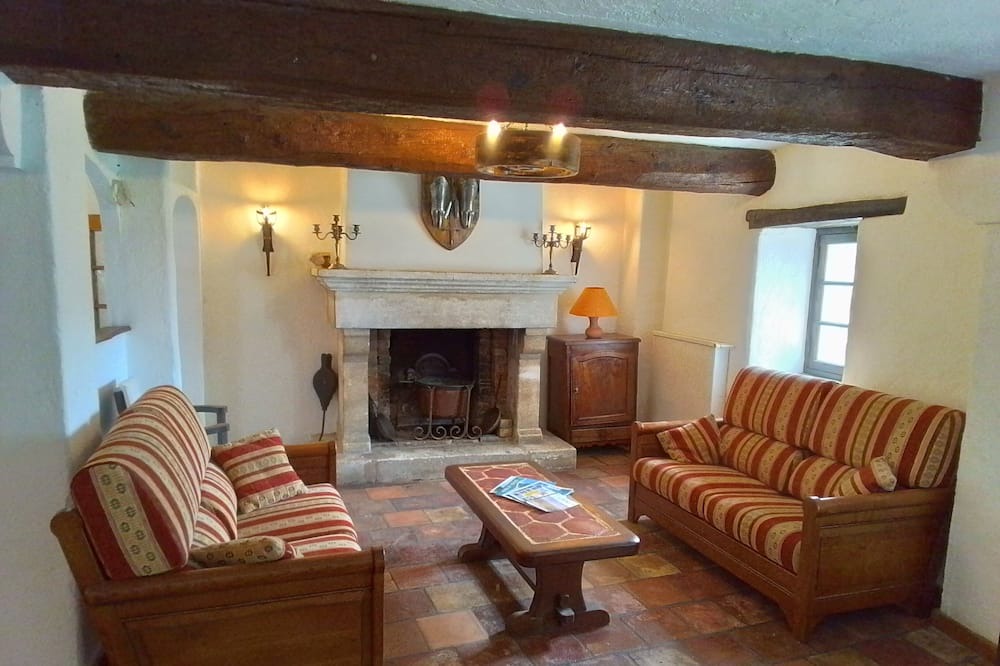 Photo of Livingroom in Bargeme