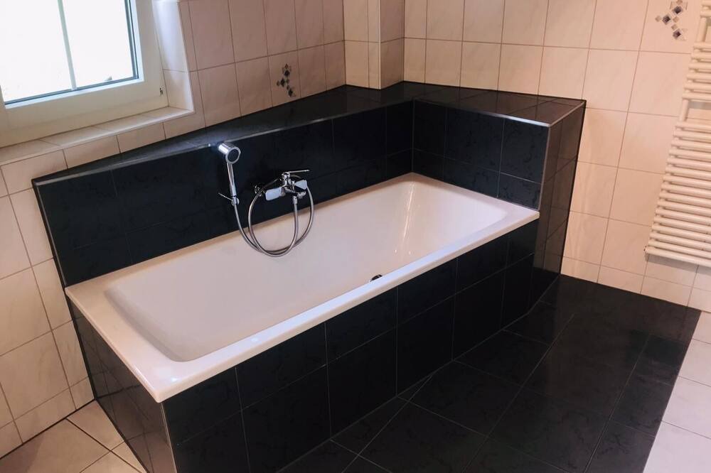 Photo of Bathroom in Sattel