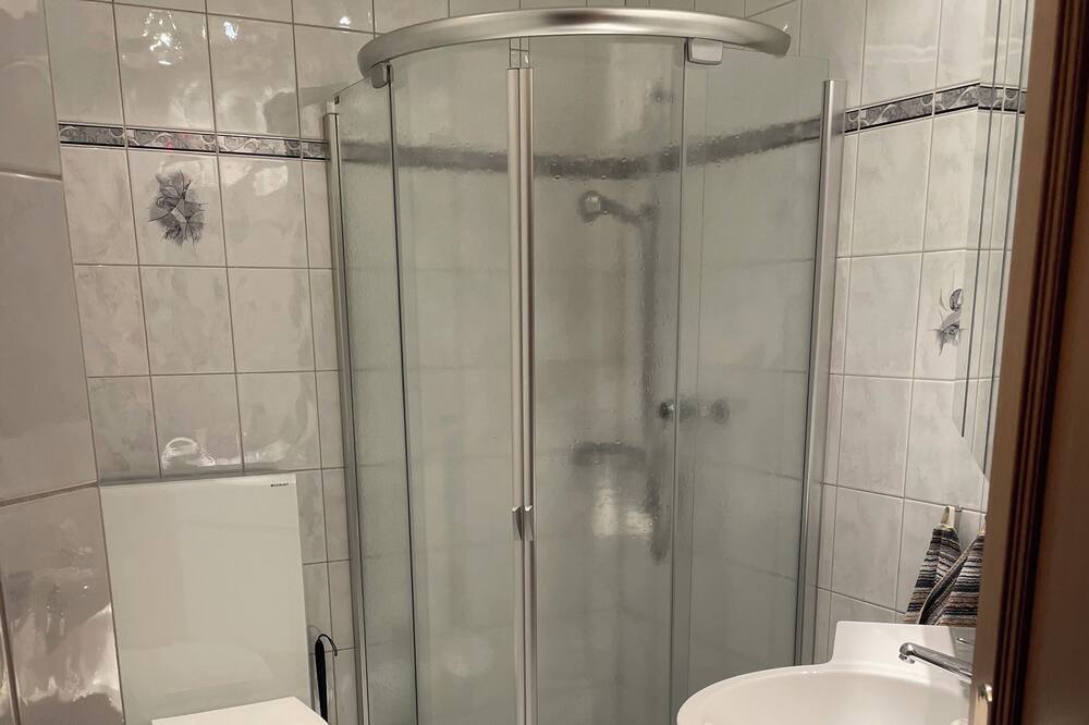Photo of Bathroom in Sattel