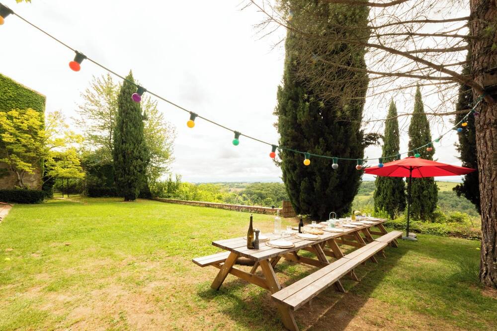 Photo of Outdoor in Lapeyrere