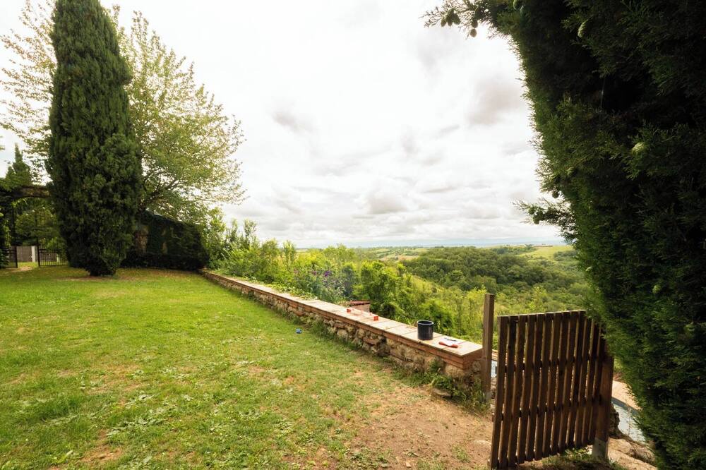 Photo of Outdoor in Lapeyrere