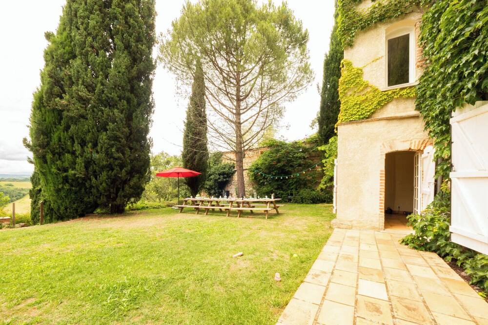 Photo of Outdoor in Lapeyrere