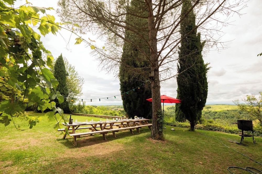 Photo of Outdoor in Lapeyrere