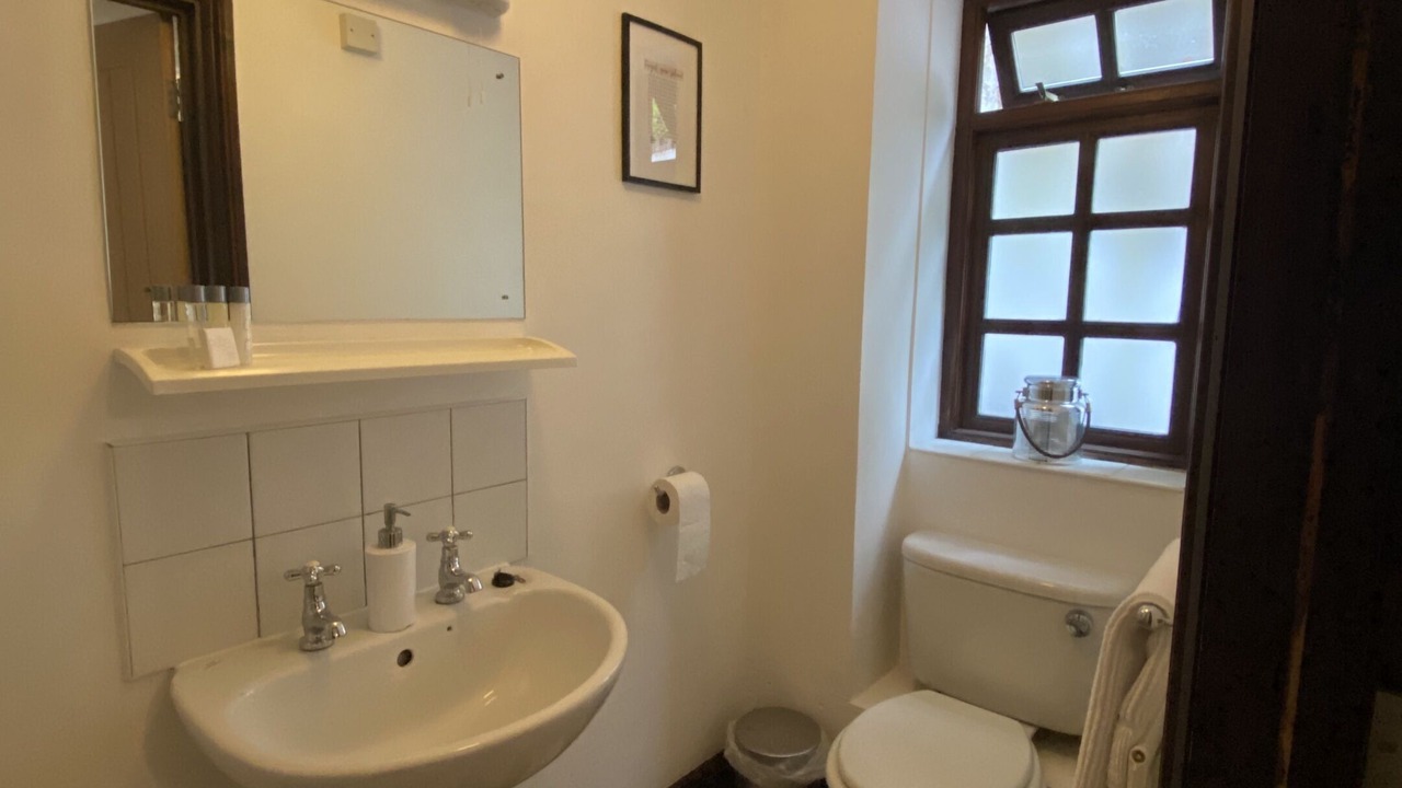 Photo of Bathroom in Fawkham