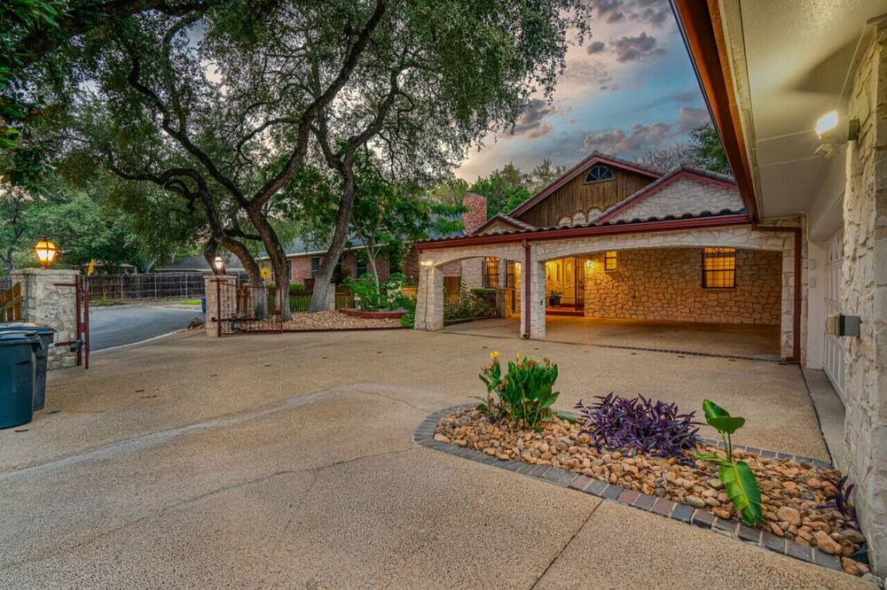 Photo of Outdoor in North San Antonio - SAT