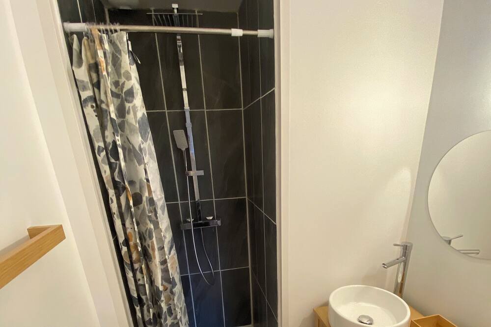 Photo of Bathroom in Pluvigner