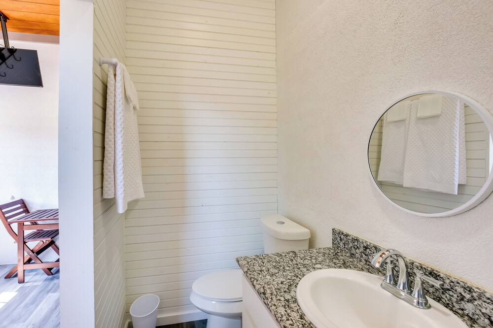 Photo of Bathroom in Lucas