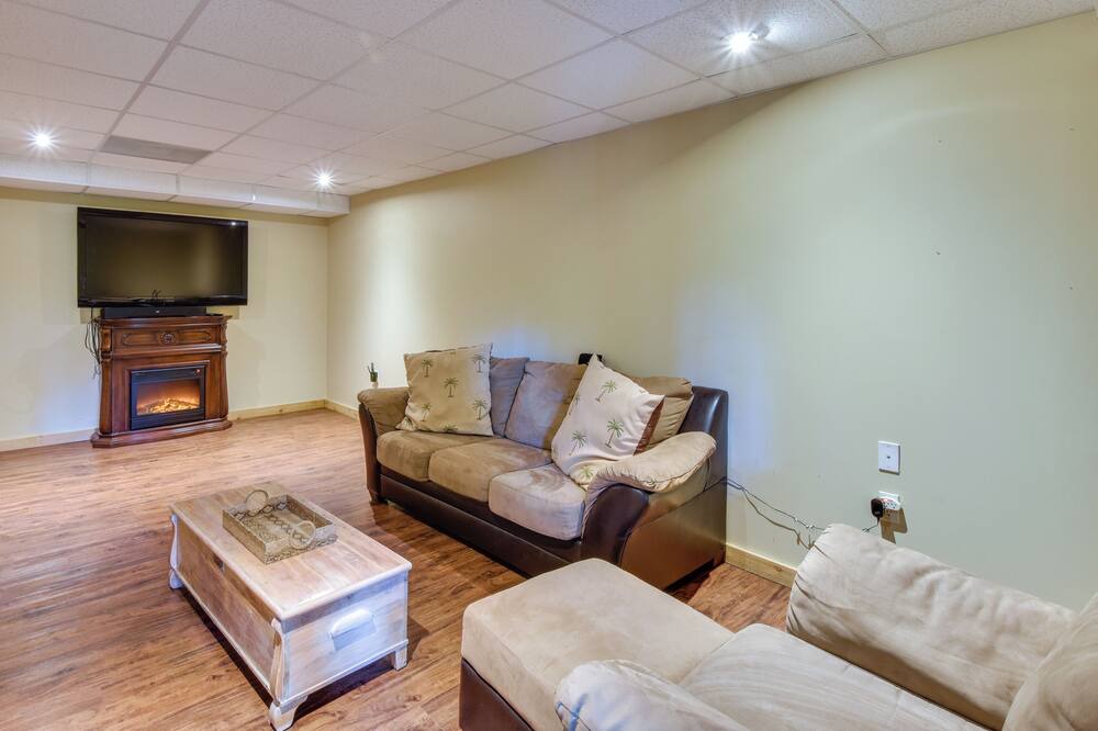 Photo of Livingroom in Chickasaw Point