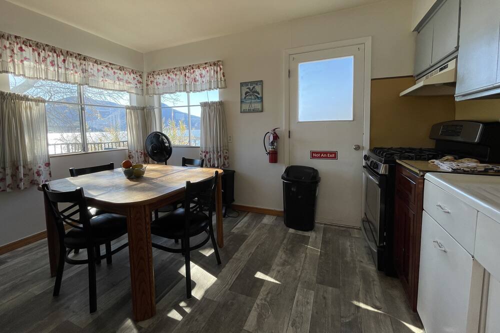 Photo of Kitchen in Wilbur Springs