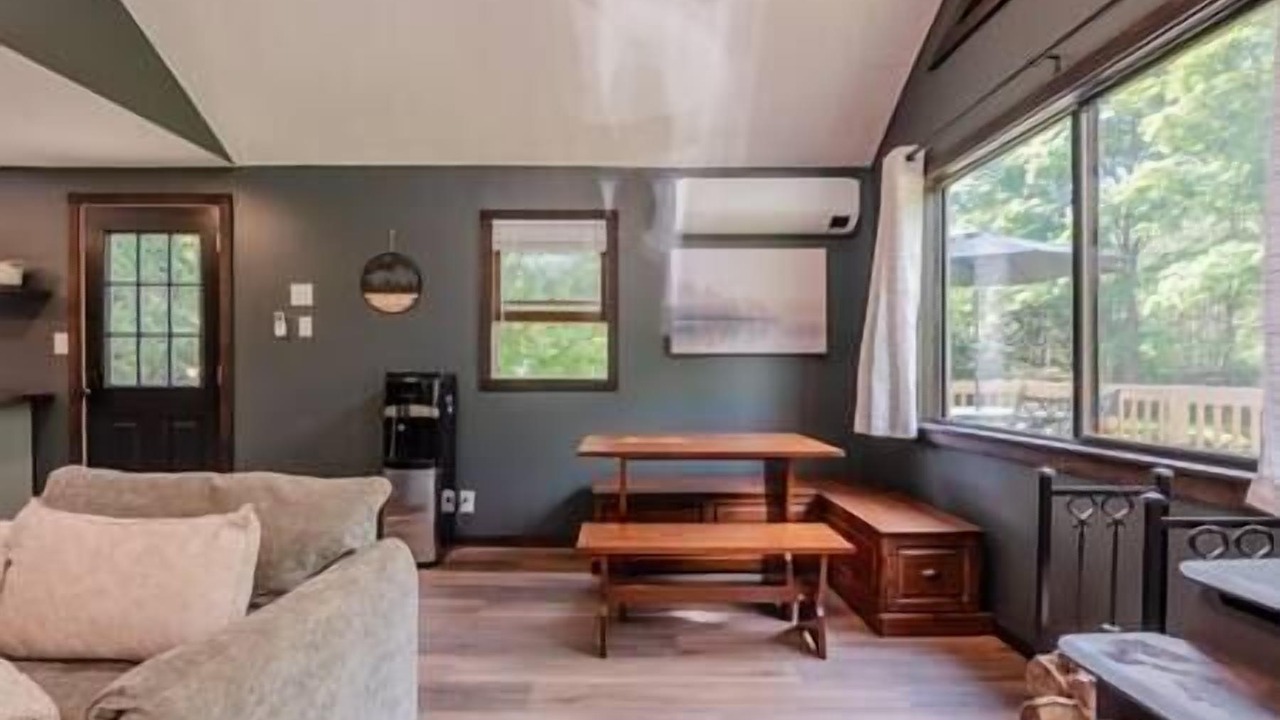 Photo of Livingroom in Town of Jerusalem