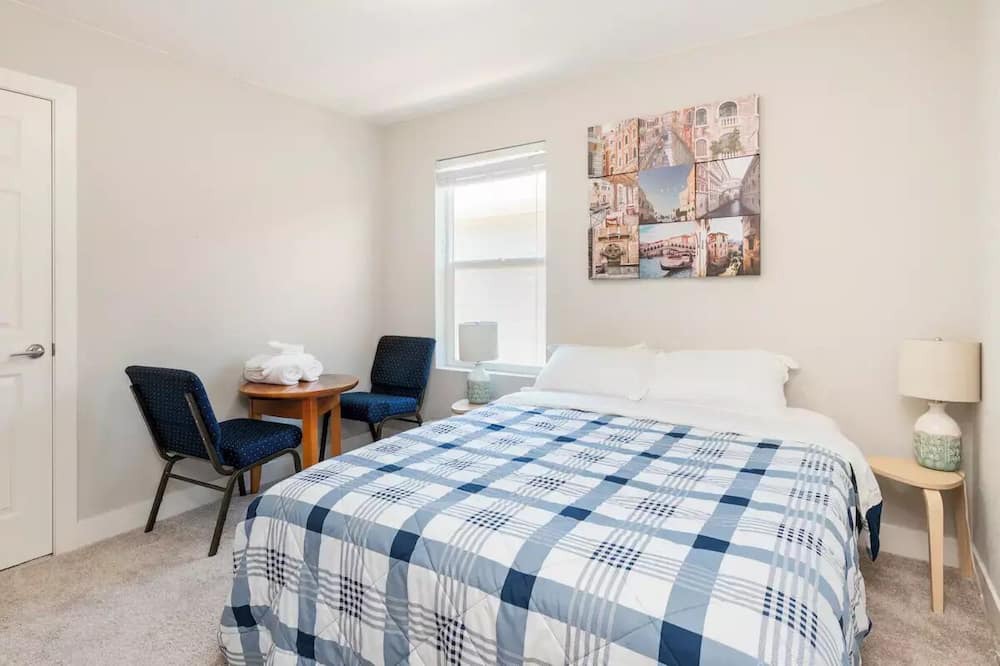Photo of Bedroom in Gateway