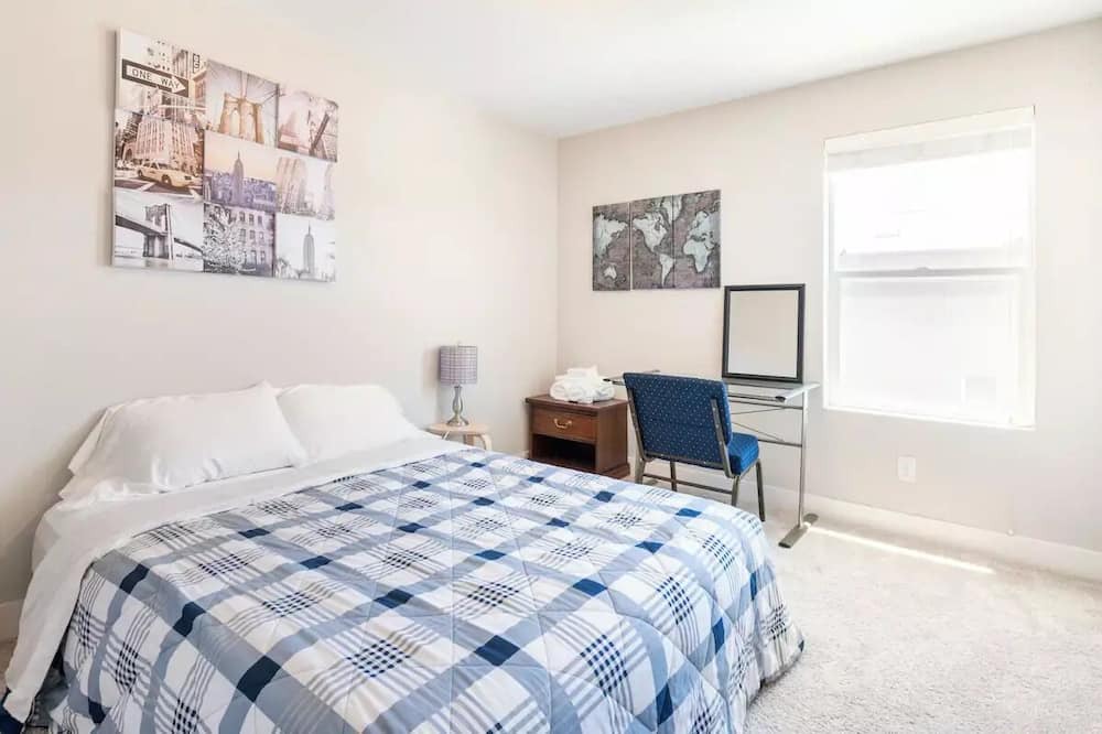 Photo of Bedroom in Gateway