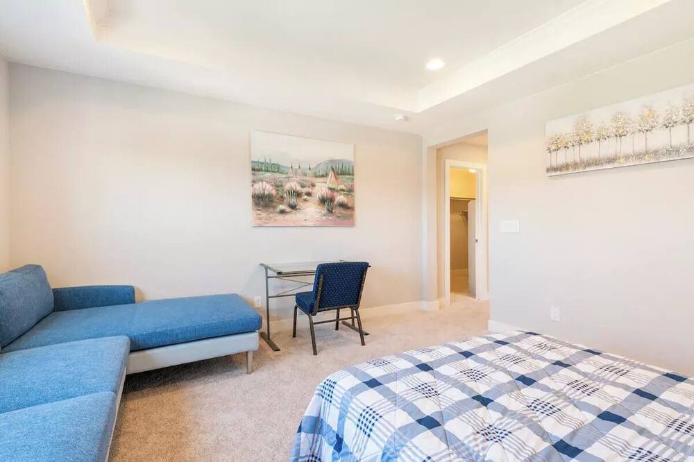 Photo of Bedroom in Gateway
