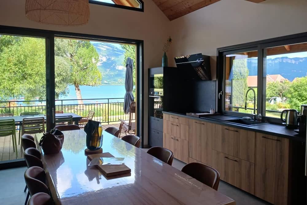 Photo of Others in Conjux