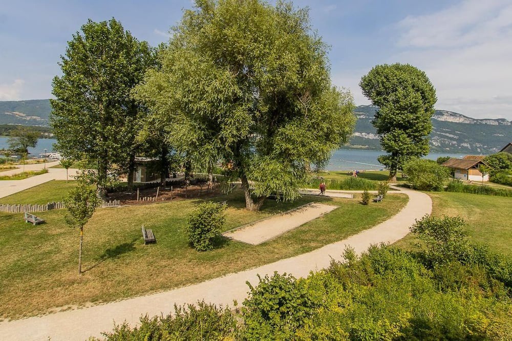 Photo of Outdoor in Conjux