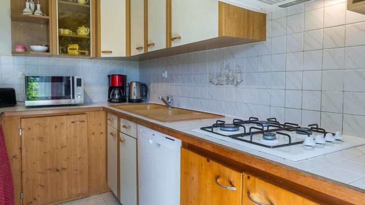 Photo of Others in Francin