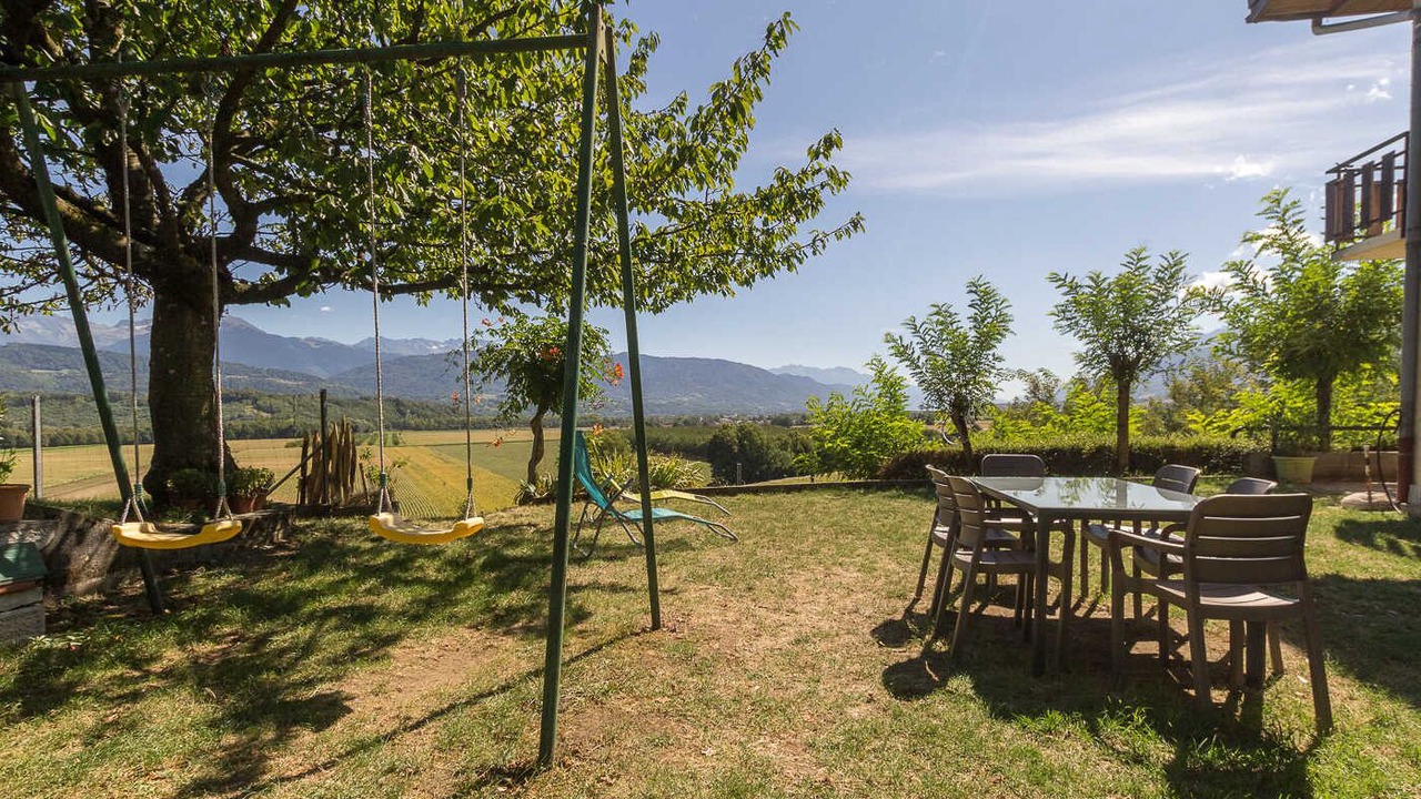 Photo of Outdoor in Francin