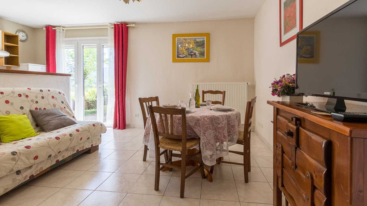 Photo of Others in Francin