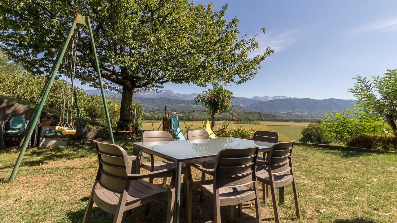 Photo of Outdoor in Francin