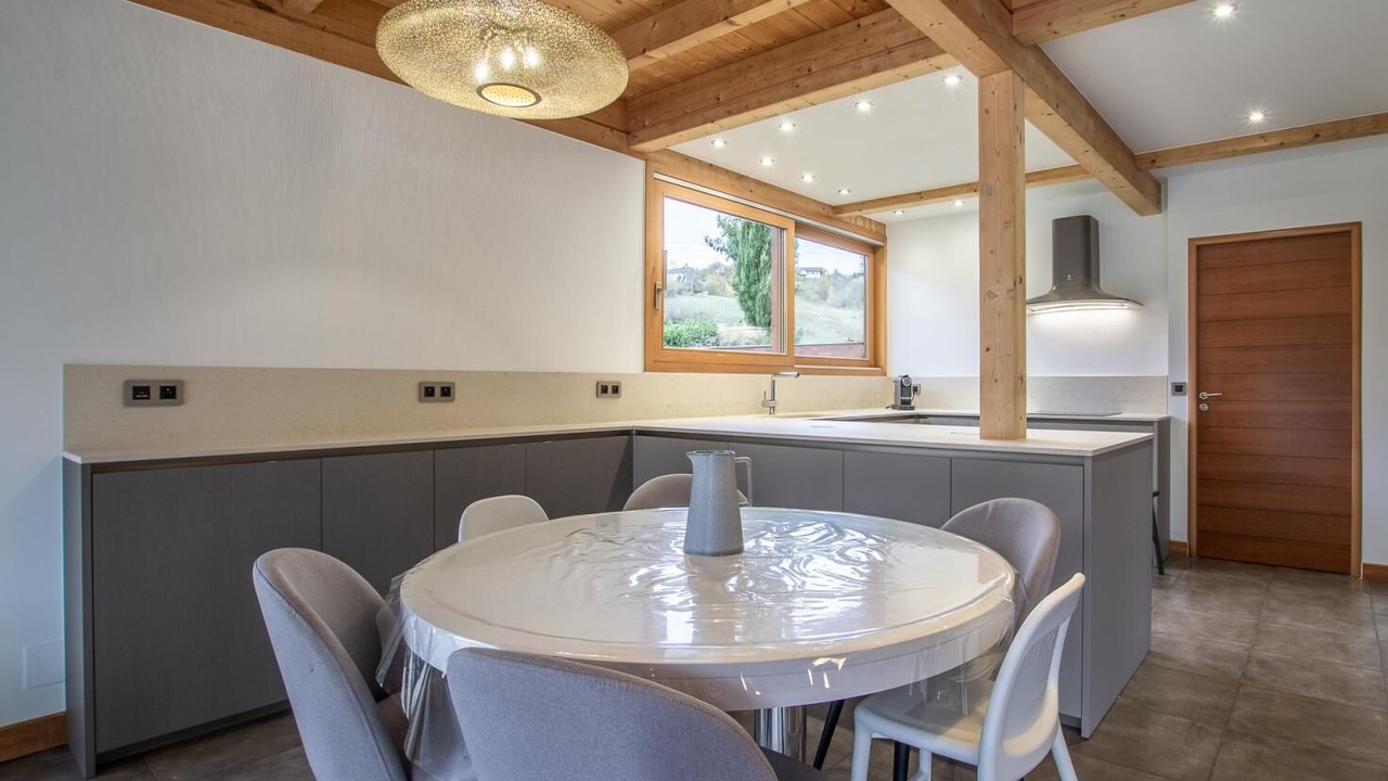 Photo of Others in Sonnaz