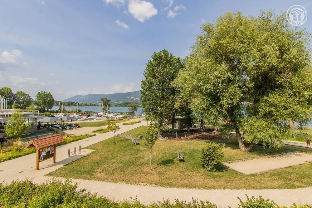 Photo of Outdoor in Conjux