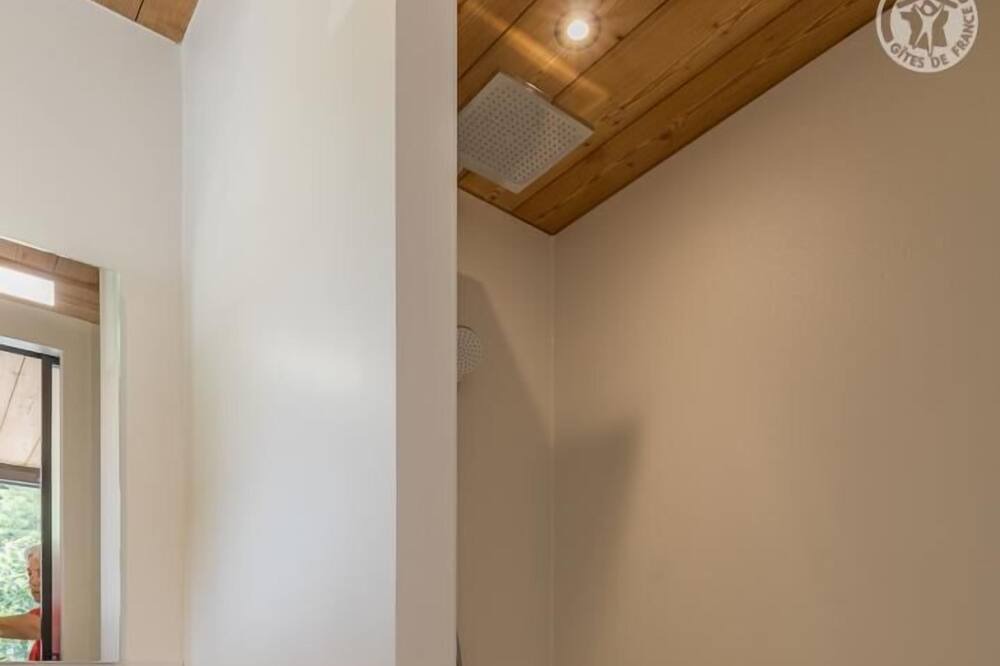 Photo of Others in Conjux