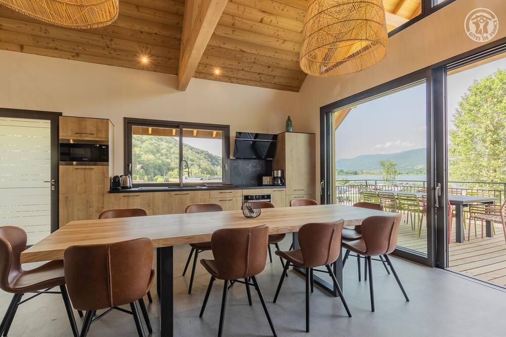 Photo of Others in Conjux