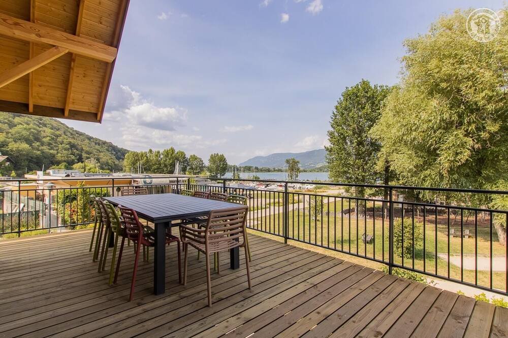 Photo of Outdoor in Conjux