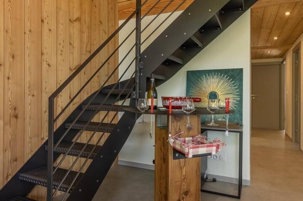 Photo of Others in Conjux