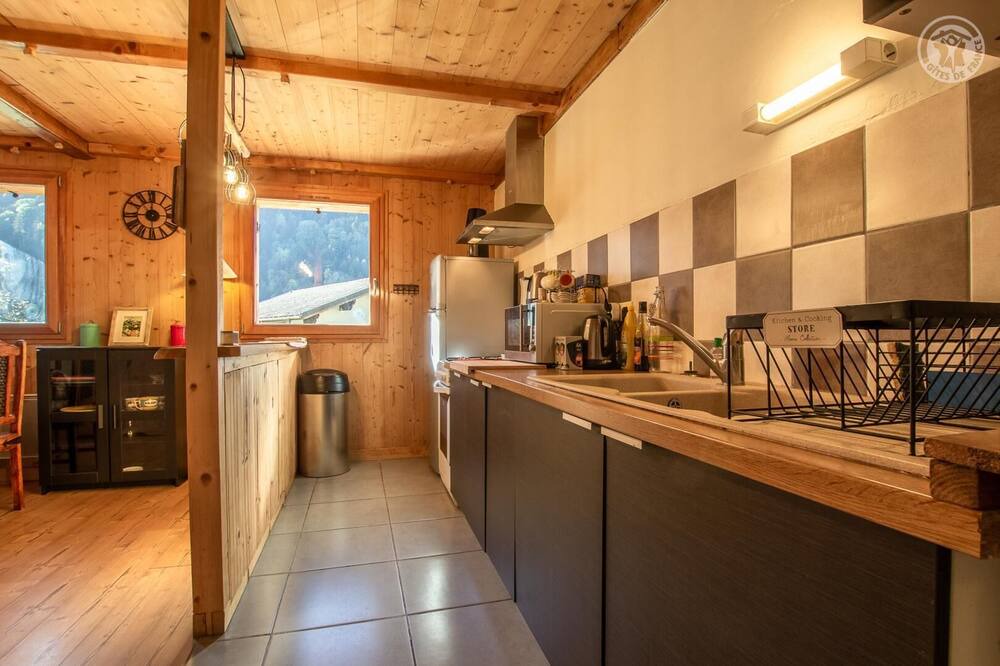 Photo of Kitchen in Queige