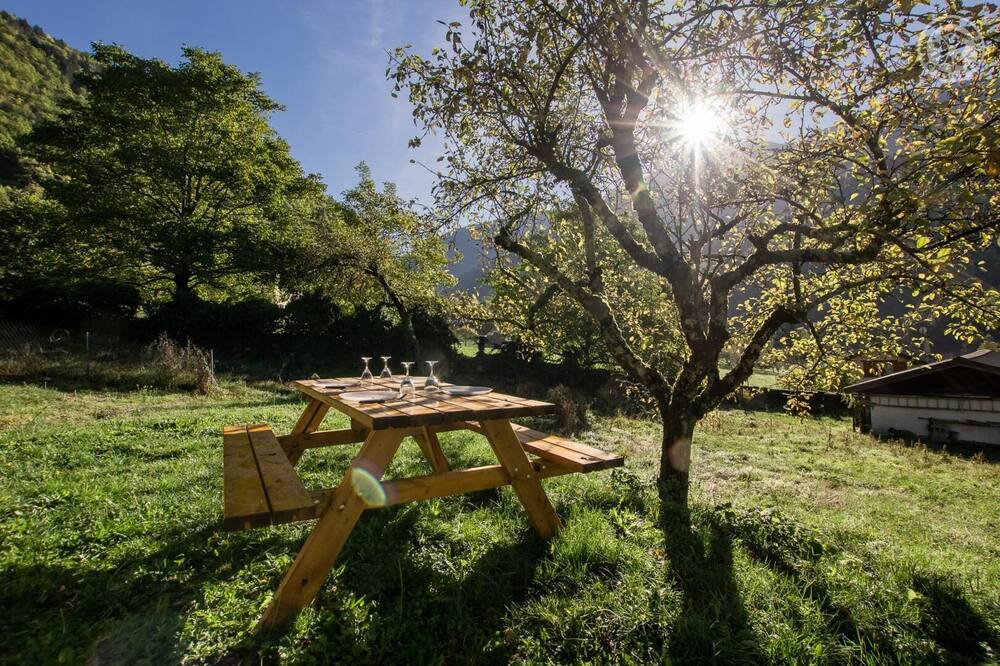 Photo of Outdoor in Queige