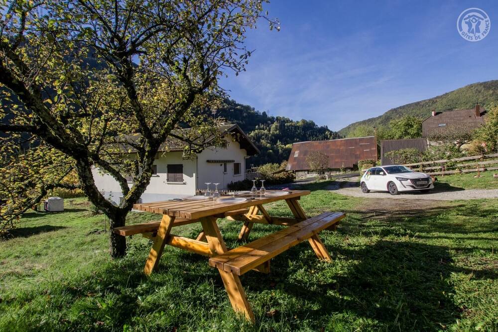 Photo of Outdoor in Queige