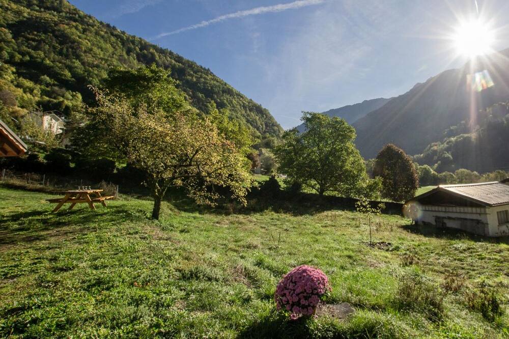 Photo of Outdoor in Queige