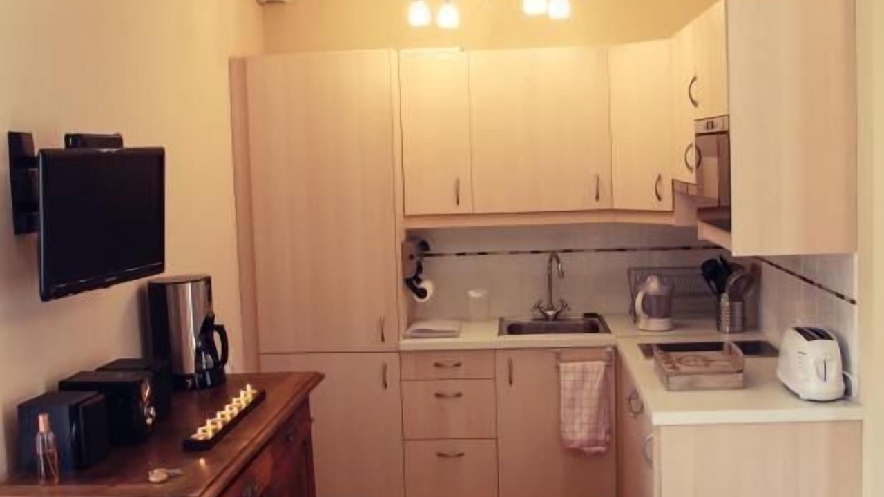 Photo of Kitchen in Sainte-Helene-du-Lac