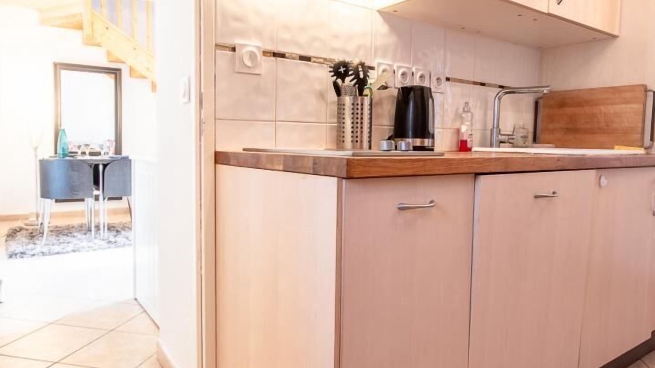 Photo of Kitchen in Sainte-Helene-du-Lac