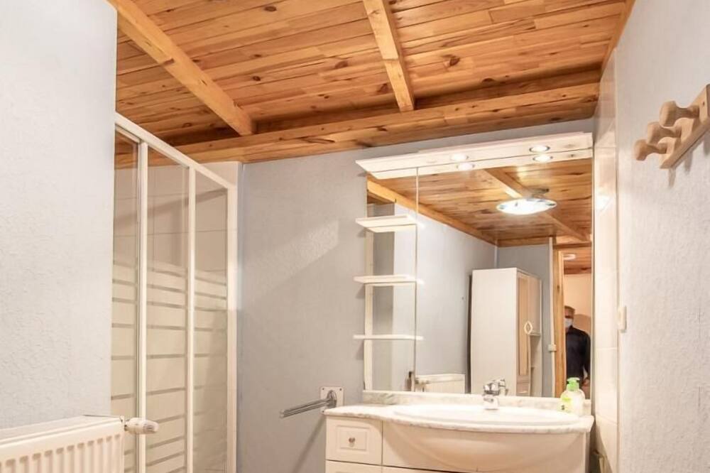 Photo of Bathroom in Chamoux-sur-Gelon
